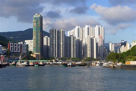 名站推薦 tips：2021年6月24日 已更新失效連結 total 13 ». 香港仔 - 维基百科，自由的百科全书
