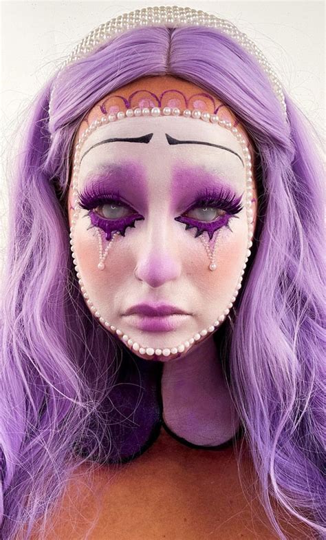 40 Spooky Halloween Makeup Transformation Ideas Sad Crown Pearl