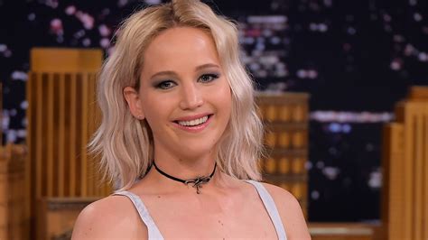 Jennifer Lawrence Admits She Took An Ambien Before Filming Hunger Games Scene Wipes Away