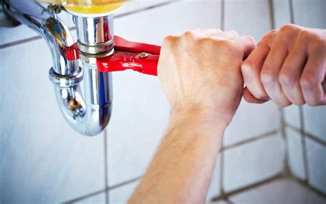 How To Choose The Right Plumber Find The Home Pros
