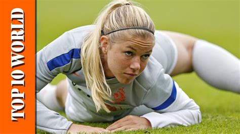 top 10 most beautiful and sexiest female soccer players a75