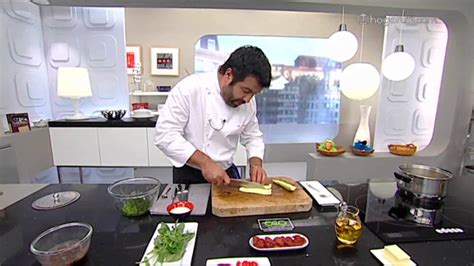 Formado en diversos restaurantes y conocedor de la cocina de varios. Cocina con Bruno Oteiza: Taboulé - YouTube