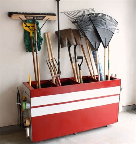 Diy repurpose metal file cabinet. 20+ Creative Ideas and DIY Projects to Repurpose Old Furniture