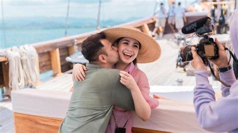 Lowongan kerja hotel di web ini kami susun berdasarkan beberapa kategori yaitu department, location dan position. Sewa Kapal Mewah Rp 900 Juta di Labuan Bajo, Raffi Ahmad Barter dengan Postingan Instagram ...