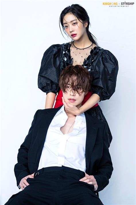 Couple Photoshoot Poses Couple Posing Korean Couple Korean Girl Asian Actors Korean Actors