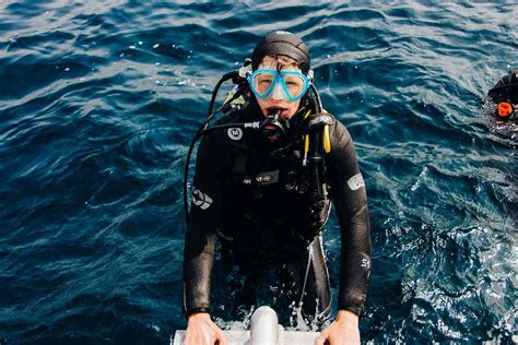 Older divers are defined as being over the age of 50. How old do you have to be to Scuba Dive? iDiveblue