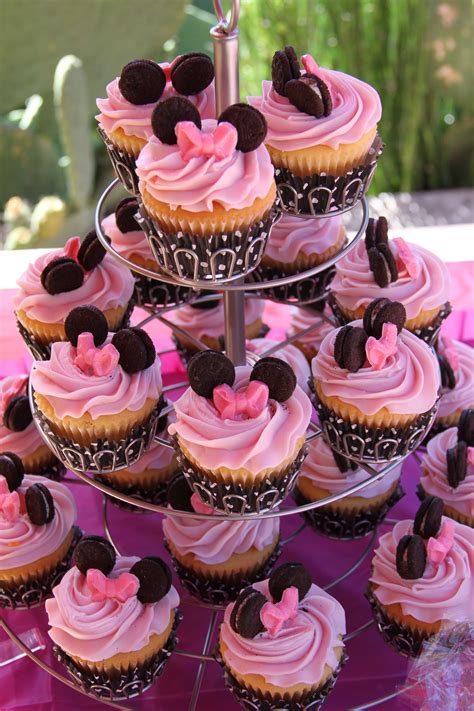 Pin By 濱 美智子 On Girly Birthday Party Minnie Mouse Cupcakes Mini
