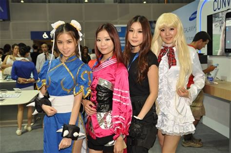 wcg asian championship 2012 and pikom dle 2012 gadgets gamers and girls my