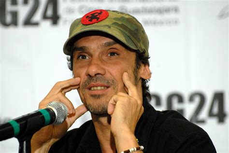 Manu is an easy to use video game maker. Manu Chao | LyricWiki | FANDOM powered by Wikia