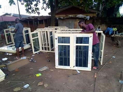 Casement windows are hinged on the left or right side and swing open to the outside. Casement Windows For Sale In Nigeria / Aluminum Casement Double Glazed Glass Windows For Nigeria ...