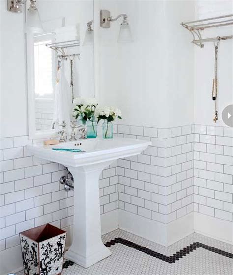 35 Vintage Black And White Bathroom Tile Ideas And Pictures