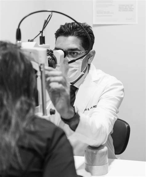 Ophthalmologist Phoenix Shamil Patel Md Eye Physicians