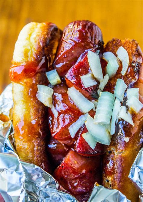 ⭐ next, deglaze the pot with white wine, then add worcestershire sauce and cook for another minute, stirring constantly. You can't go wrong grilling all-beef hot dogs dripping ...