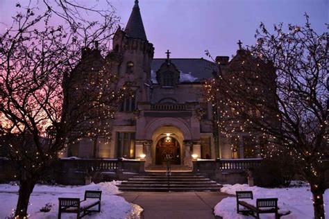 Turnblad Mansion In Winter At Sunset Mansions Minnesota Travel