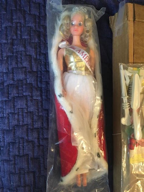 vintage 1972 quick curl miss america barbie doll 8697 with gown and red cape 1947617869