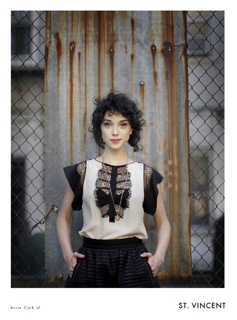st vincent annie clark vintage hairstyles curled hairstyles curly bangs vogue hair trimmer