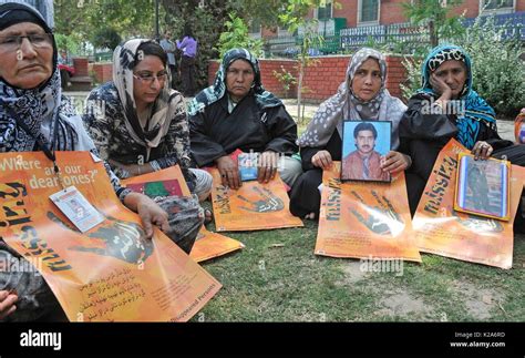 Srinagar Kashmir 30th Aug 2017 Relatives Of Disappeared Persons