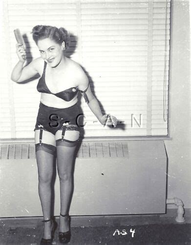Original Vintage S S Semi Nude Rp Irving Klaw Bra Panties
