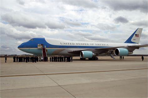Is parking available at air force inn joint base andrews? The Caucus Image of the Day: Andrews Air Force Base ...