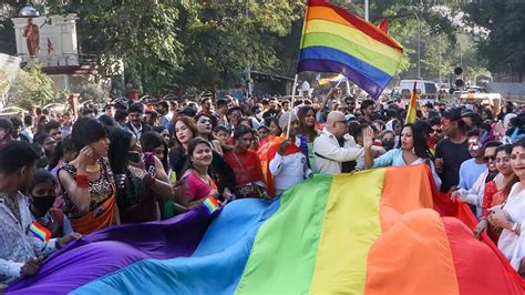 Centre Vs Supreme Court On Same Sex Marriage 9 Points Trendradars India