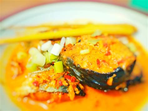 In malaysia, tempoyak is an essential ingredient for gulai tempoyak ikan patin (pangasius fish tempoyak curry)6 and for cooking soup with tang hoon or glass noodles.5 temerloh in pahang is. 11 Makanan Tradisional Khas Indonesia dan Daerah Asalnya