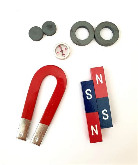 Science Kit Magnets Set