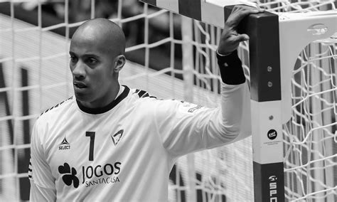 Andebol / sete atletas do fc porto estão na seleção nacional de andebol que se estreia nos jogos olímpicos. Benfica Alfredo Quintana Condolências Andebol - SL Benfica