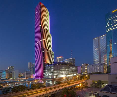 Miami Tower Adds Dramatic Twist To The City Skyline With