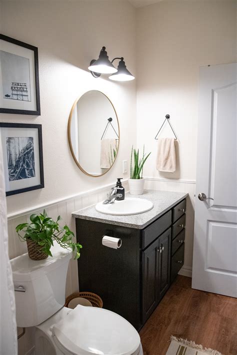 It's time for a cabinet. DIY Bathroom Makeover on a Budget, Part 1 - Chalk paint ...