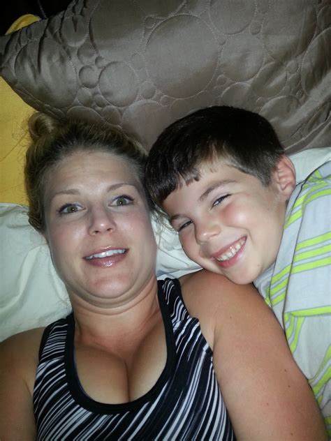 The Worst Selfie Ever Taken Modern Mommy Madness