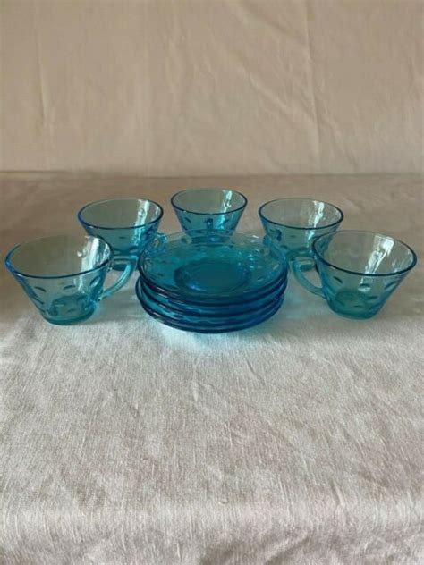 Vintage Hazel Atlas Capris Aqua Dot Glass Cup And Saucers Aqua Blue Ebay