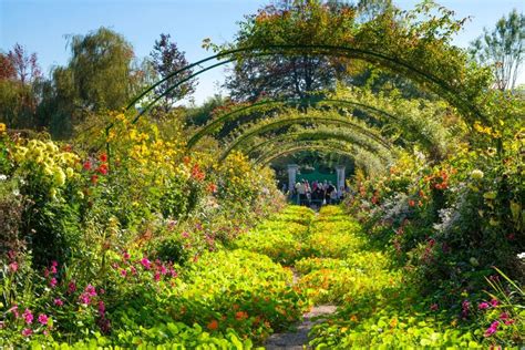 15 Stunning Gardens From Across The World Youll Need To