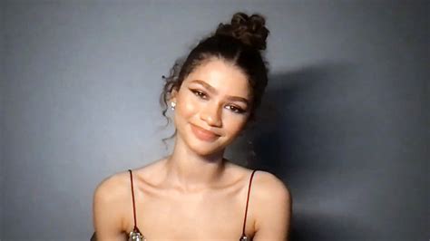 Here Are Zendayas Beauty Must Haves