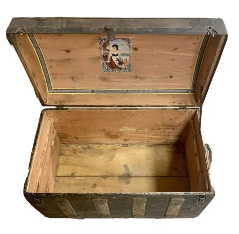 Antique 1800s Steamer Trunk Vintage Humpback Stagecoach Chest Tray 18 X