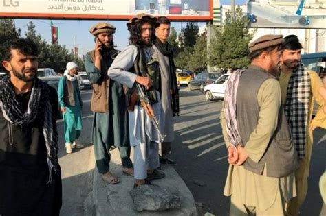افغانستان پر طالبان کا قبضہ کابل سے دلی جانے والی ایئر انڈیا کی پرواز کو افغانستان میں کن
