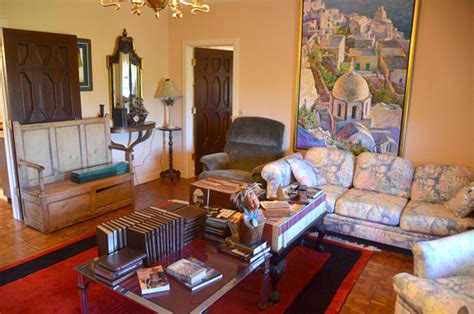 Once owned by actor burt reynolds. Slashed Price for Burt Reynolds' Palm Beach County Home ...