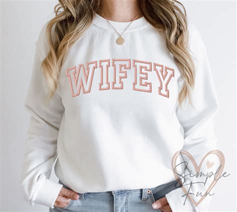 Wifey Outline Embroiderywifey Embroidery Filemachine Embroidery Designembroidery File