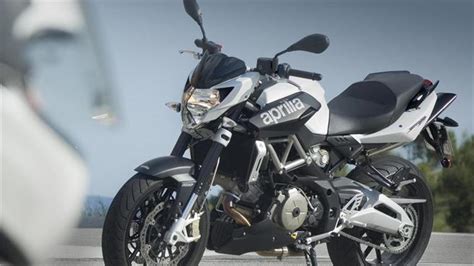 If you would like to get a quote on a new 2014 aprilia shiver 750 use our build your own tool, or compare this bike to other standard motorcycles.to view more specifications, visit our detailed specifications. 2014 Aprilia Shiver 750 ABS - Moto.ZombDrive.COM