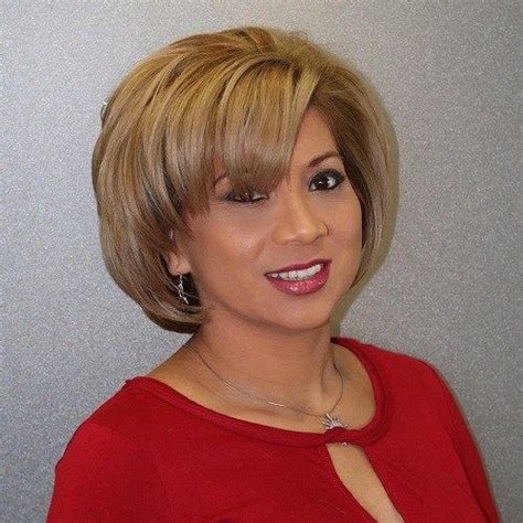 Classic Short Bob Hairstyle For Women Over 50 6 Short