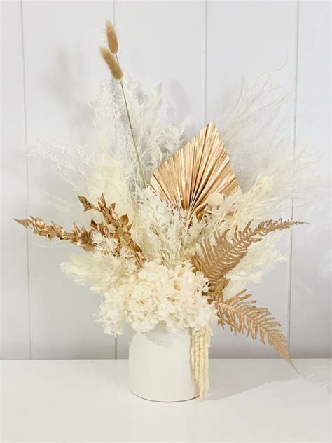 42 Beautiful Dried Flower Wedding Centerpieces Weddingomania