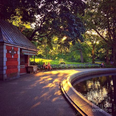 The Pond At Sunset Central Park New York Photograph By Miriam Danar