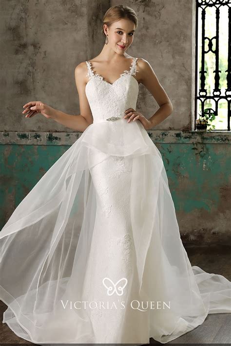 Modern Simple Sleeveless Ivory Lace And Organza Fit And