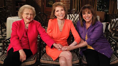 How The Mary Tyler Moore Show Made A Difference Cnn