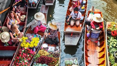 Damnoen Saduak Floating Market Bangkok Connecting Traveller