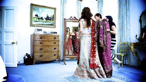 10 Beautiful And Touching Moments Every Indian Wedding Album Must Have