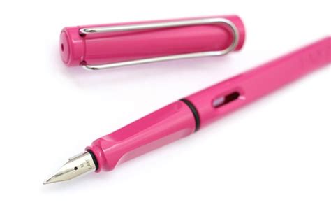 Lamy Fountain Pen Safari Model Special Edition Medium Nib Pink