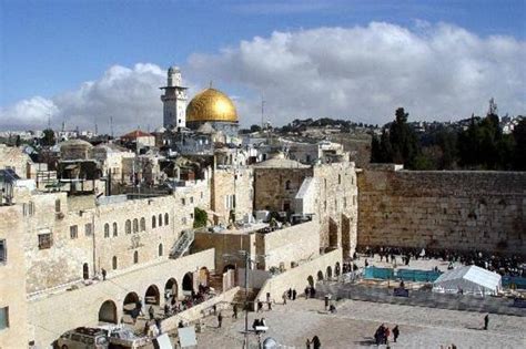Jerusalem Half Day Tour Holy Sepulchre And Western Wall From Us50
