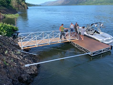 Columbia River Aluminum Gangway And Floating Dock