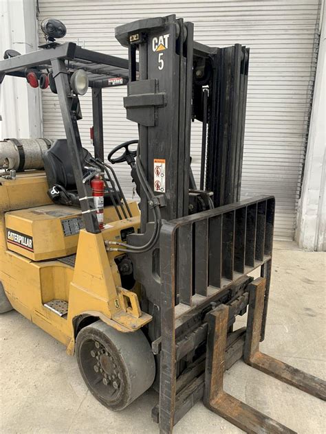 8000 Lb Caterpillar Forklift Stock 12539