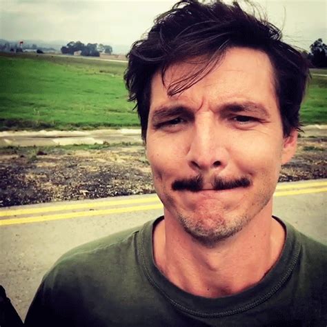 Under the cut, you can find a few gifs about this beautiful human being. pedro pascal gifs on Tumblr